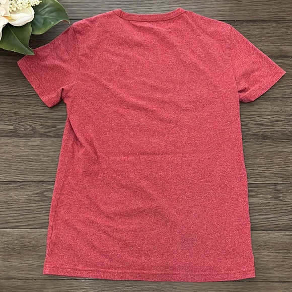Men’s American Eagle red logo t-shirt - Picture 4 of 7